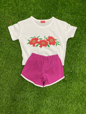 Breezy White Bloom Trendy Knot Flower T-Shirt & Short Se