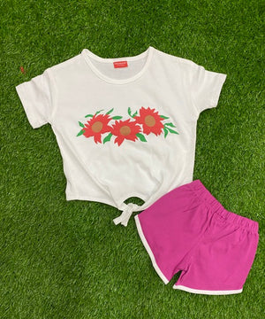 Breezy White Bloom Trendy Knot Flower T-Shirt & Short Se