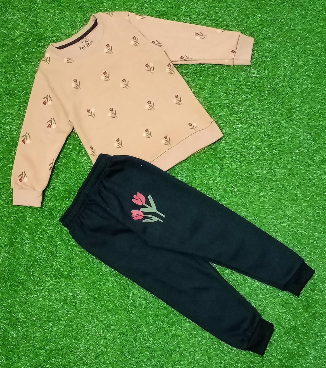 Kids Peach Sweatshirt & Black Jogger Set | Winter Outfit for Girls
